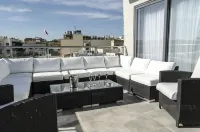 Paramount Bay Penthouse - Wifi