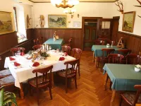 Landhotel & Reiterhof Schumann Hotels in Triptis