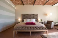 Cascina Marcantonio - 3-Star