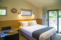 Hot Water Beach Top 10 Holiday Park Hotels in Hahei