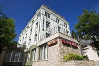 Jagelló Business Hotel فنادق في Budaors