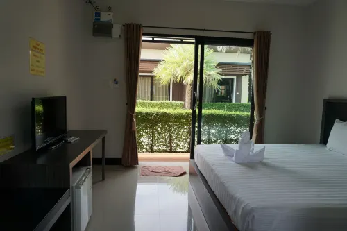 Phumipat Resort Thungsong - 2-Star