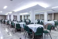 Umuarama Plaza Hotel by Castelo Itaipava - พร้อมอาหารเช้า