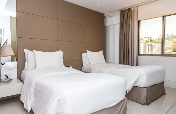 貝洛奧裏藏特盧爾德希爾頓花園酒店