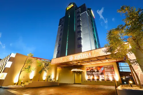 Hotel Zip Style - Adults Only - Desayuno