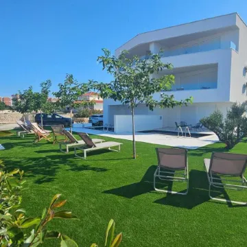 Apartments Twins with Pools