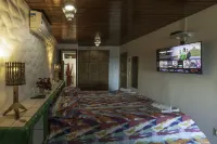 Taverna do Paraiso Hotels in Paulista