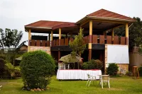 Glory Summit Hotel فنادق في Kijungu Village