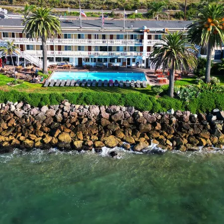 Cliff House Inn