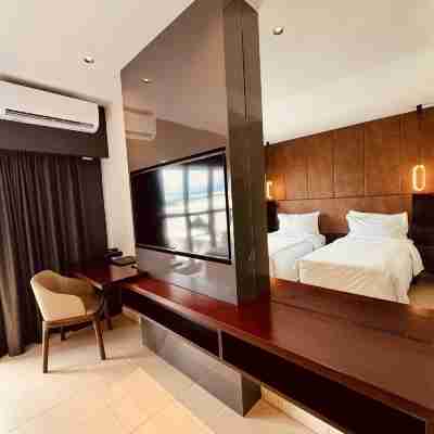 Lamana Hotel Rooms