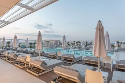 Radisson Blu Hotel Larnaca Отели в г. 