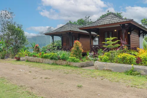 Pusaka Rinjani Bungalow Hotels in Sembalun Lawang
