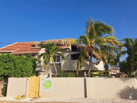 Bnbbonaire Near the Ocean Hotels in 