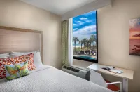 Surfside Beach Oceanfront Hotel فنادق في Murrells Inlet