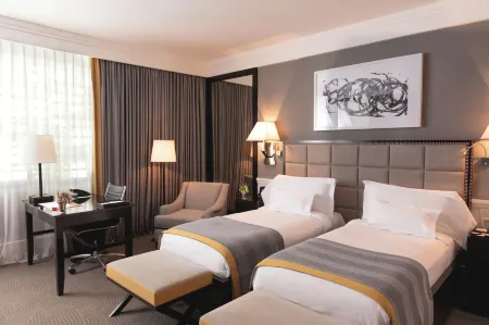 Cayena-Caracas Отели рядом с достопримечательностью «Edificio Chataing»