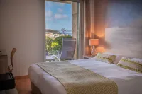 Hotel Funtana Marina Hotels in Л'Іль-Русс