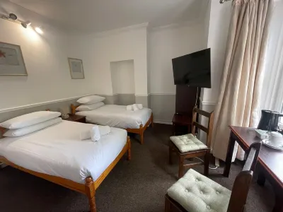 Central Hotel