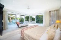 Alaya Verde Bed & Breakfast Hotels in Cooroy