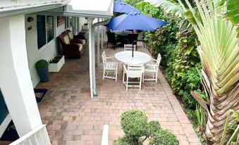 4145 by the Sea Inn & Suites