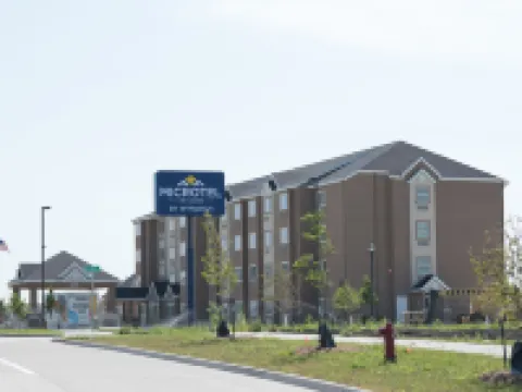 Microtel Inn & Suites by Wyndham West Fargo Medical Center Hotels in Cass County