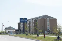Microtel Inn & Suites by Wyndham West Fargo Medical Center Hotels in Cass County