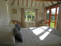 Wilderness B&B 3 Self Contained Rooms Nr Sissinghurst Hotels in Cranbrook
