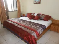 Nicolizy Hotel Hotels in Kwashieman