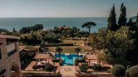 Talići Hill - Rustic Villas - 5-Star