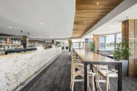 Lakes Hotel Hotels in Port Adelaide