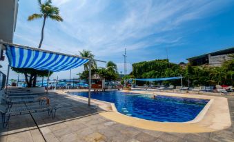 Acamar Beach Resort