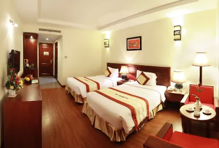 Dlgl - Dung Quat Hotel Отели в г. Nui Thanh