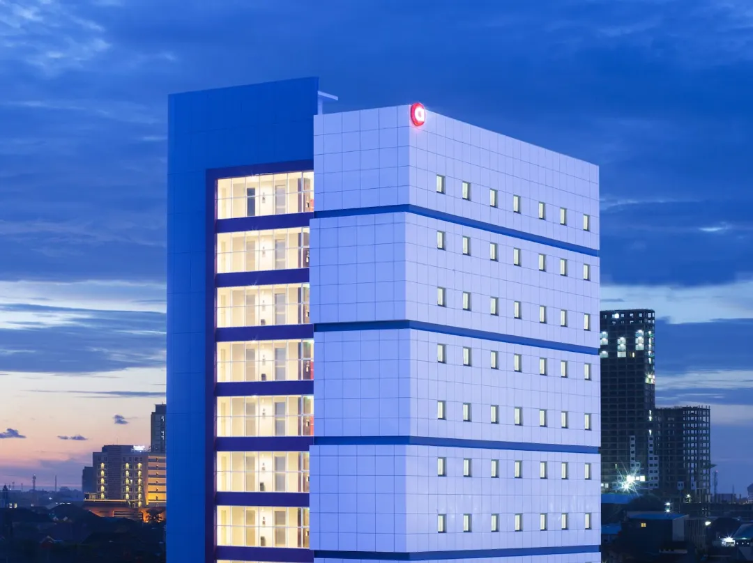 Amaris Hotel Hertasning - Makassar