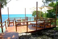 Eskaya Beach Resort and Spa Bohol فنادق في Panglao
