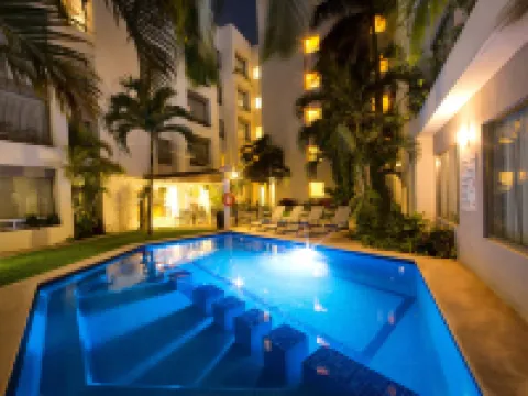 アンビアンス スイーツ カンクン カンクンのホテル