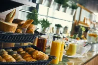 Dorint Hotel am Dom Erfurt - breakfast