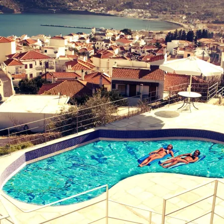 Thea Home Hotel by Booking Kottas