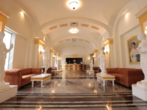 Clarion Inn Indore Hotels in Indore