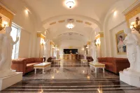Clarion Inn Indore Отели в г. Лохар Пайпалья