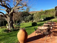 Hotel Colle Etrusco Salivolpi Hotels near San Leonino in Conio
