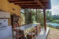 Farmhouse in Aulla with Private Pool