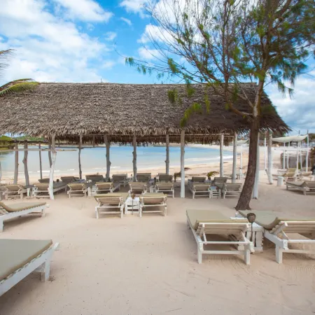 AHG Lion Beach Resort