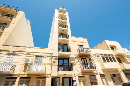 Sea Bliss 1 Bedroom Apartments by Getawaysmalta