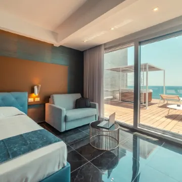 Nautilus Hotel Отели рядом с достопримечательностью «Центр города»