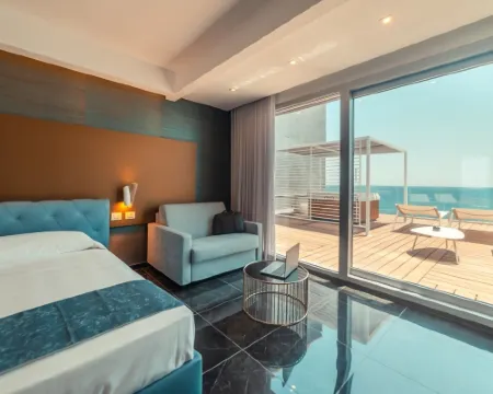 Nautilus Hotel Hotele w: Giardini Naxos