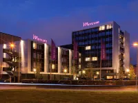 Mercure Hotel Groningen Martiniplaza Hotels near l'Academia
