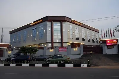 De Santos Hotel Awka โรงแรมใน