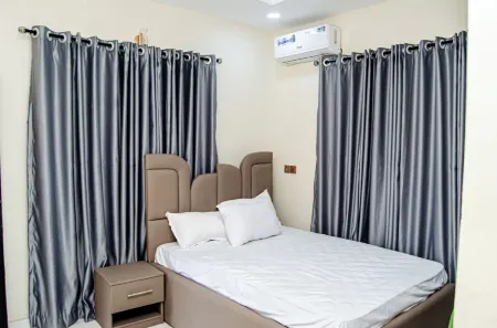 Furnished Studio Apartment in a Secure and Serene Part of Ibadan Отели рядом с Аэропорт Ибадан