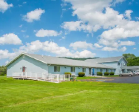 Econo Lodge Cuba I-86 Hotels in Cuba