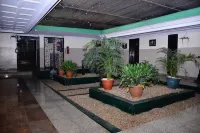 Green Suites Villa - parking