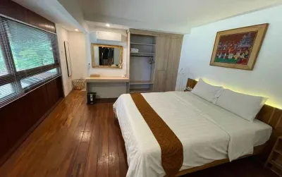 Pondok Tingal Borobudur Hotels in Wanurejo